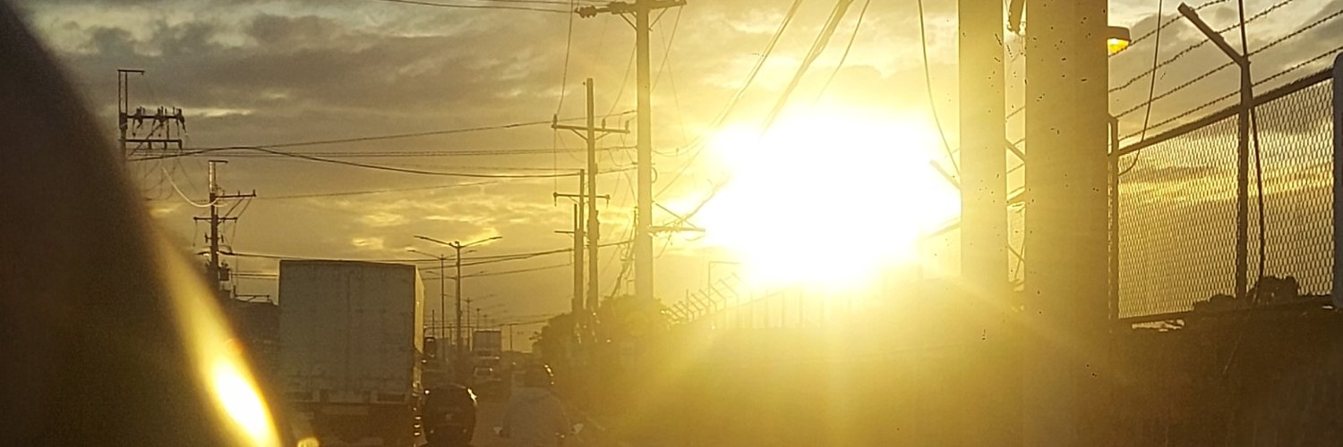 hannahkhayle's profile banner image