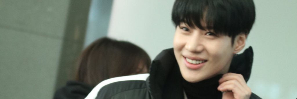 taeminloops's profile banner image