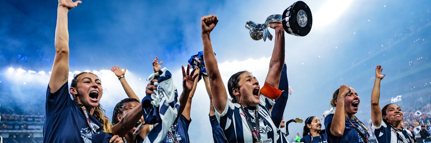 Rebeca Bernal banner