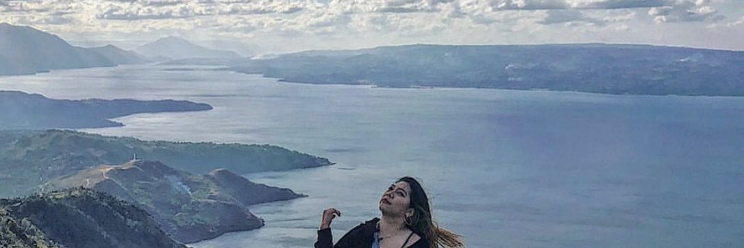 AnnaSilaban's profile banner image