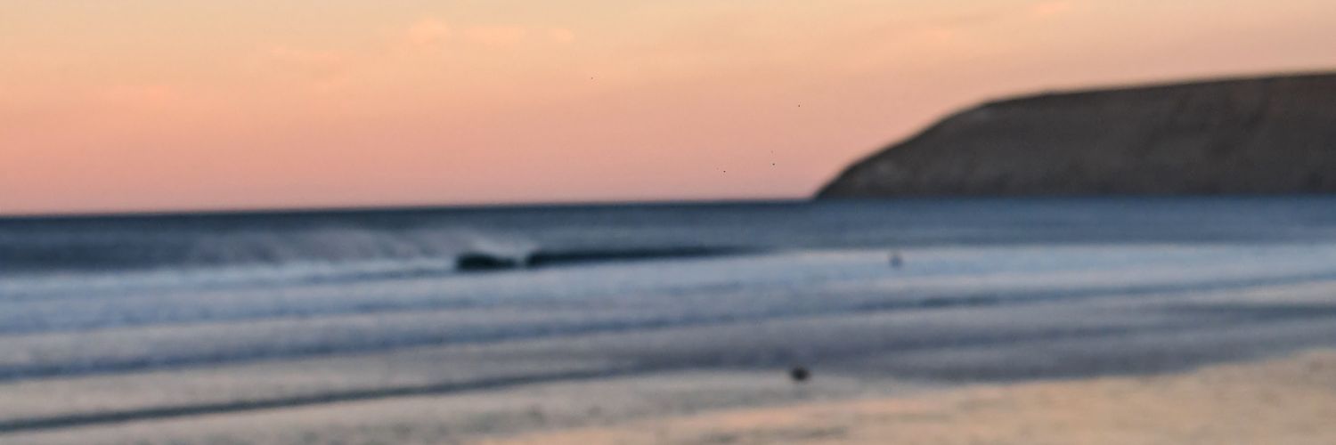 agus_febrero11's profile banner image