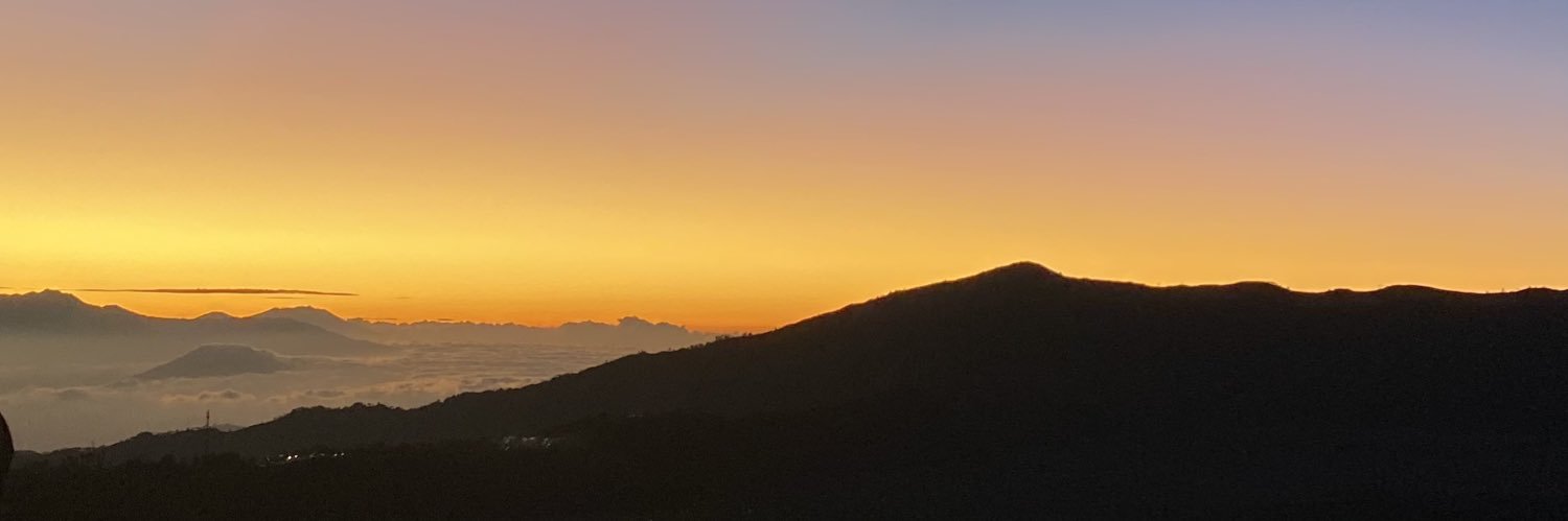 potabeecz's profile banner image