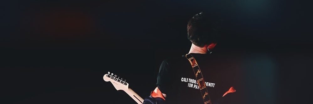 zkvee's profile banner image