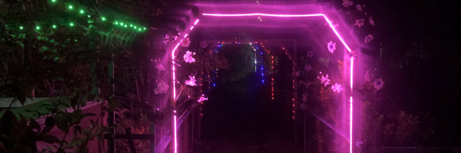 nitnotmokmok's profile banner image