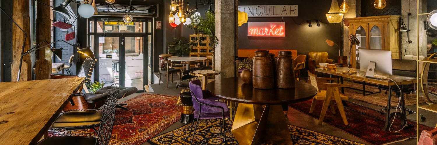 SingularMarket's profile banner image