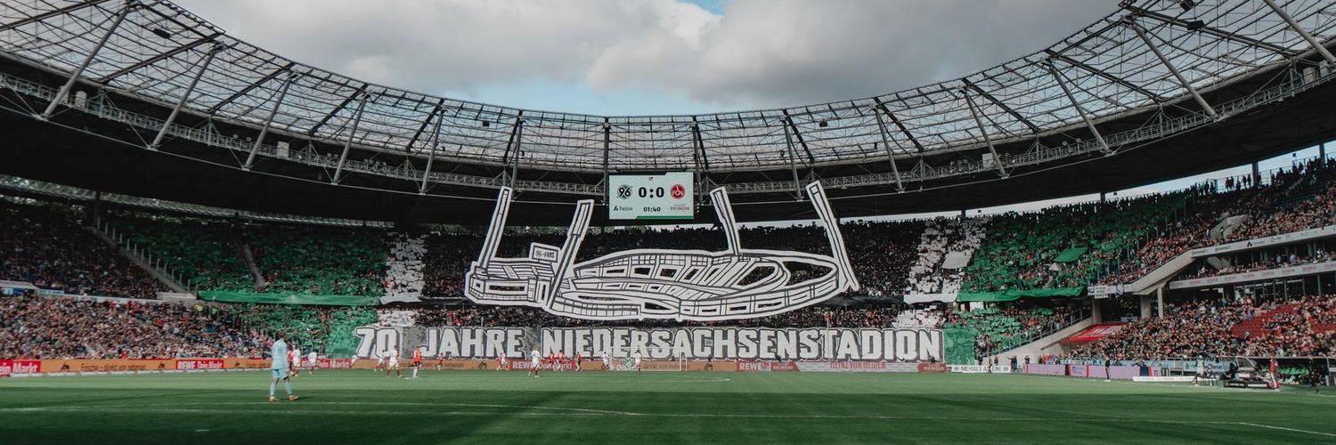 Timo Becker 🇩🇪🖤🤍💚 #NiemalsAllein banner