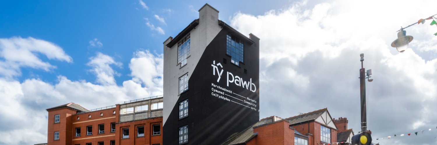 Tŷ Pawb banner