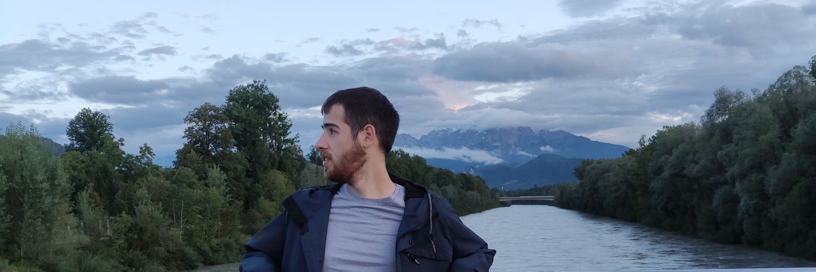 LipinIdan's profile banner image