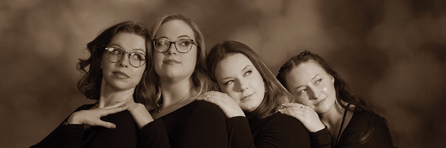bri_brad's profile banner image