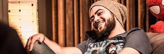 MahGullo's profile banner image