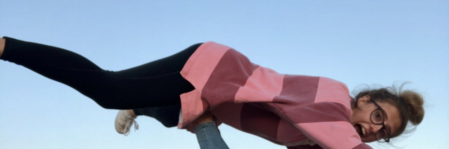 verityapk's profile banner image