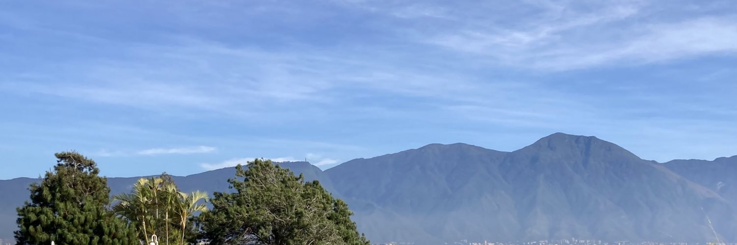 DeliaSa's profile banner image