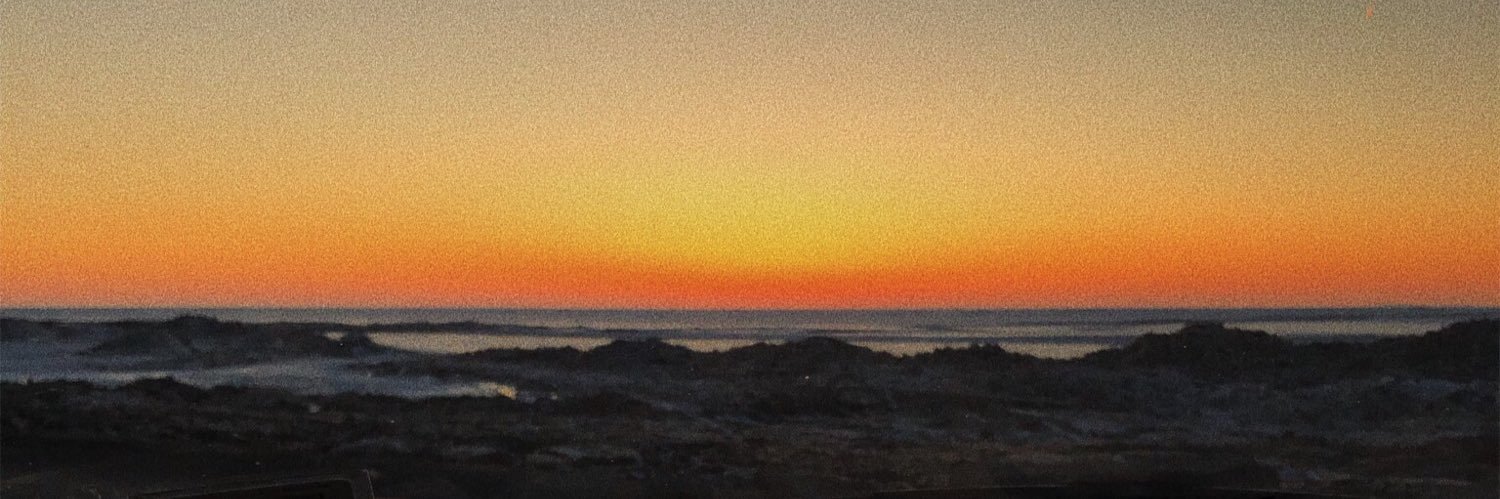 lilly_hector's profile banner image