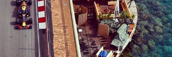 AnnFlowrs Profile Banner