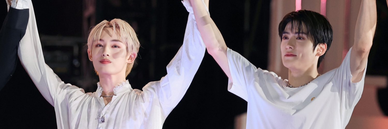 สมศรีๆ banner