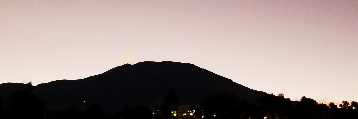 gadelcas's profile banner image