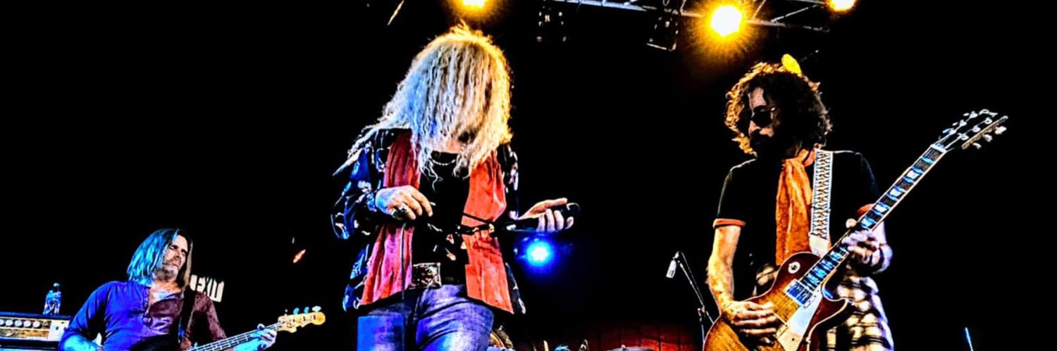 Zepagain's profile banner image