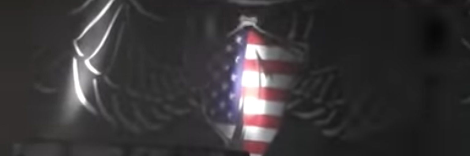 lovemesomelips's profile banner image