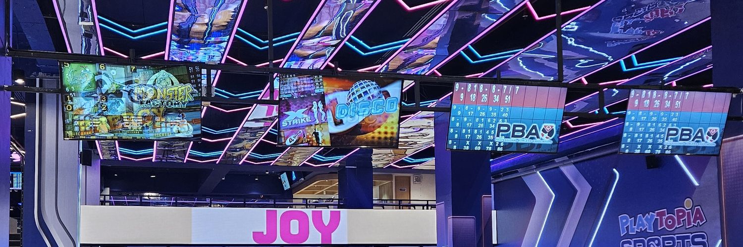 leebict's profile banner image