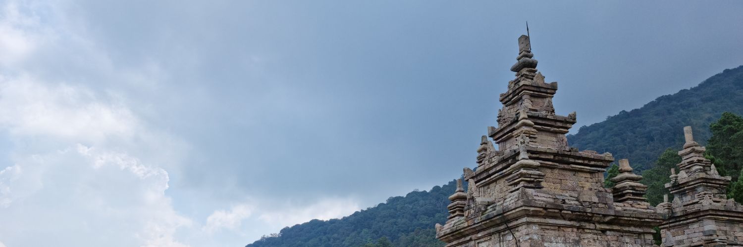 ndut2000id's profile banner image