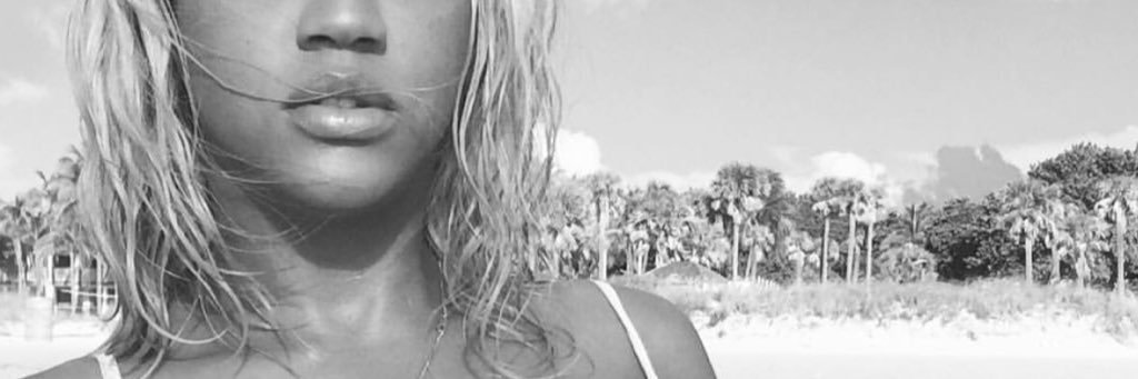 VixGlamNow's profile banner image
