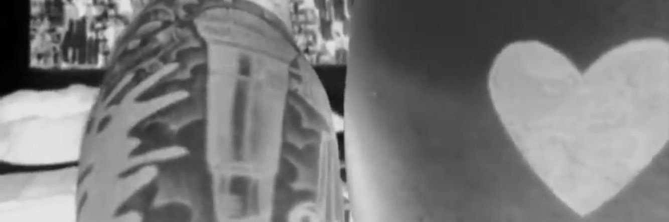 anassecret21's profile banner image