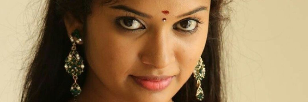 🌷Bavithra🌷 banner