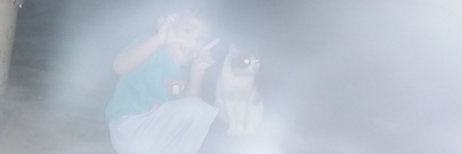 riQfm's profile banner image