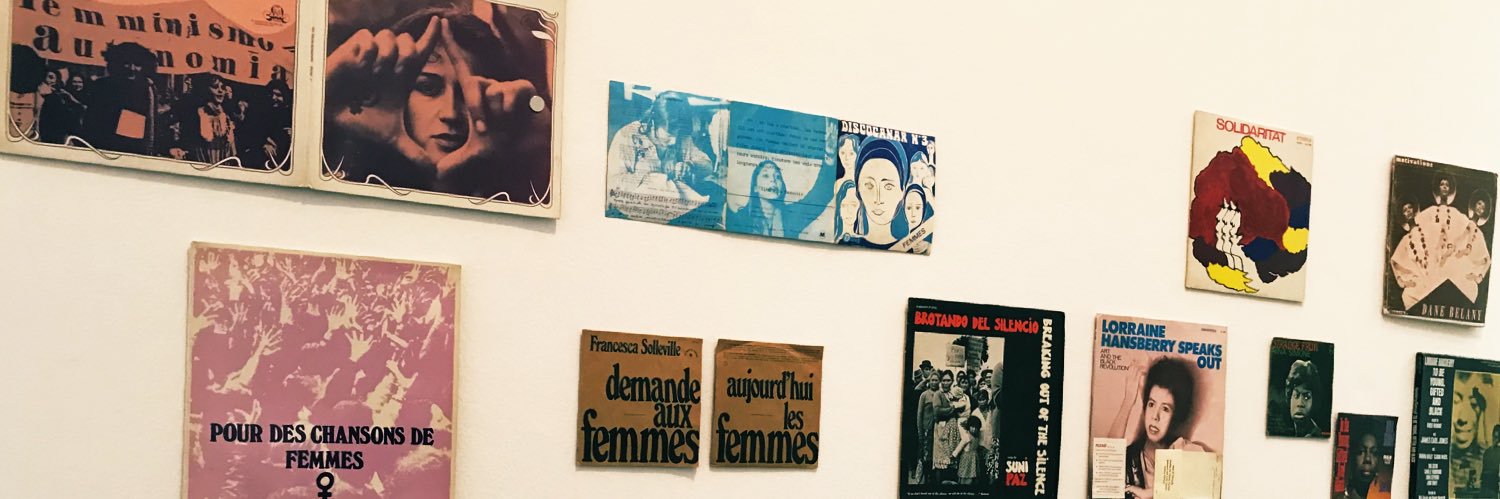 La Trini banner