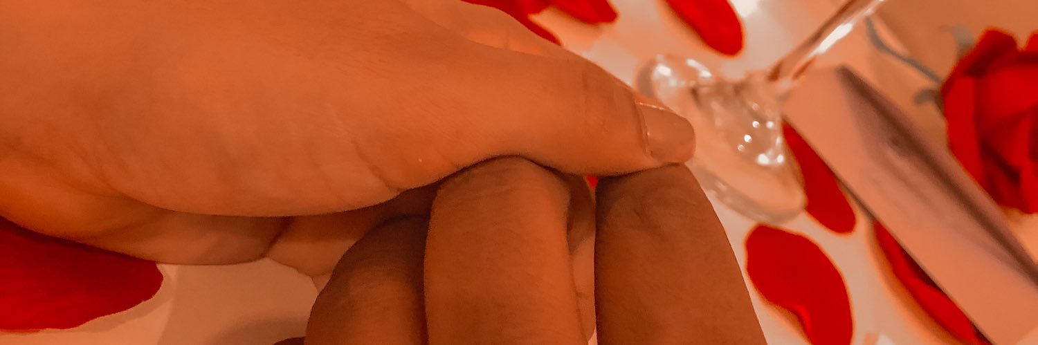 aurytha10's profile banner image