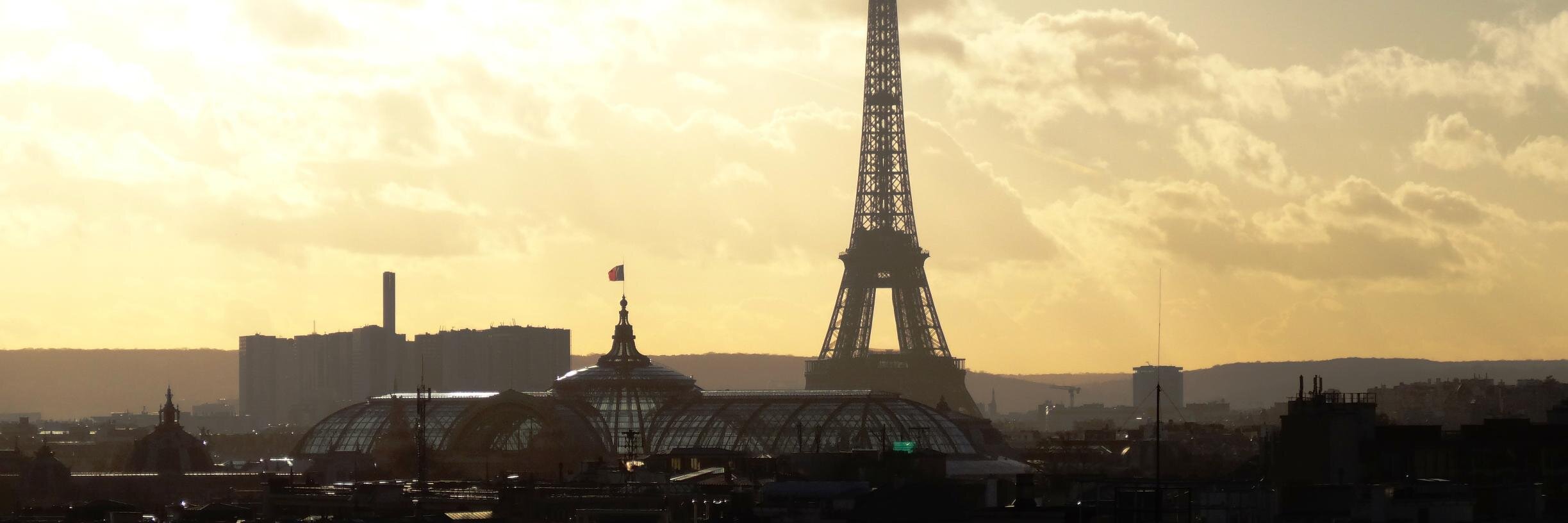 Helptourists's profile banner image