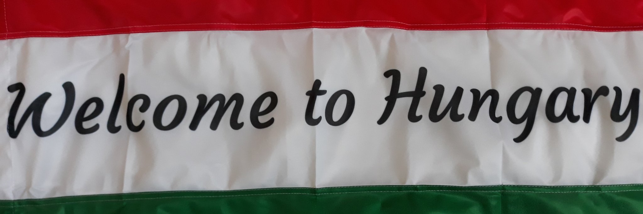 EI fans in Hungary banner
