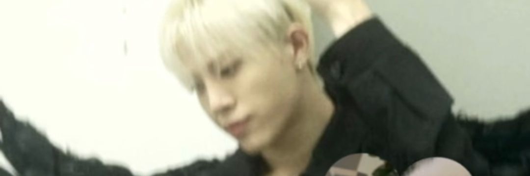 hwanietea's profile banner image