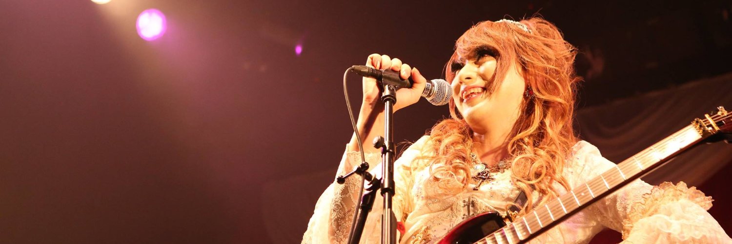 alice 🐣🌹 banner