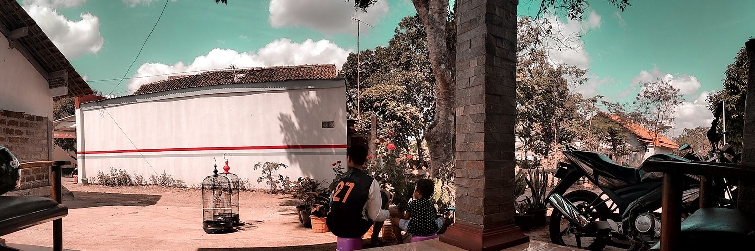 imandaput's profile banner image