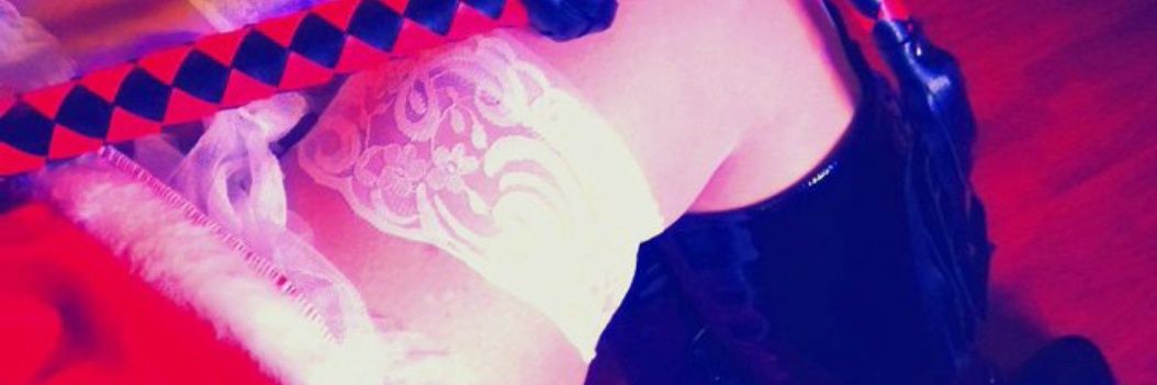 Lady Kittiana 17.8🎂👸💰😼 banner