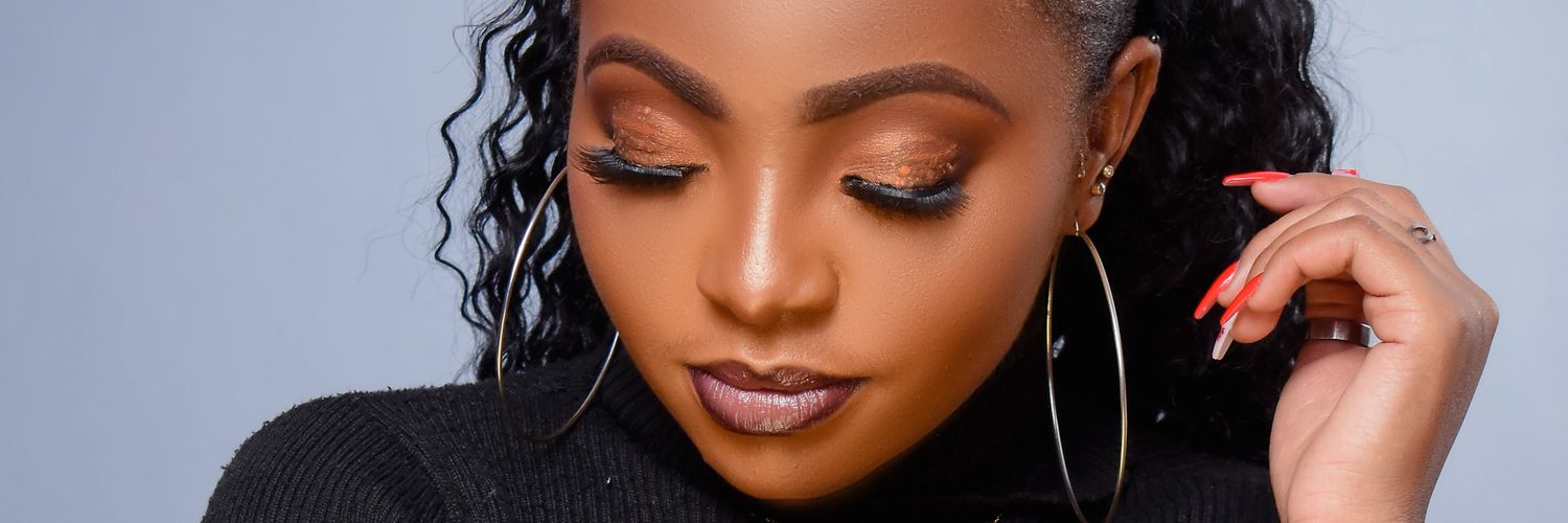 ___nyambura's profile banner image