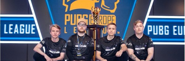 temew0w Profile Banner