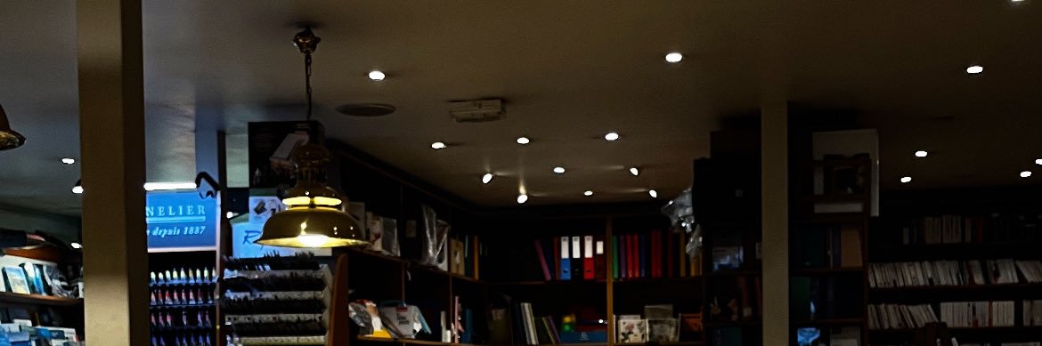 claraajrn's profile banner image