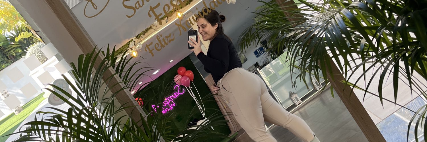 estrellisanchez's profile banner image