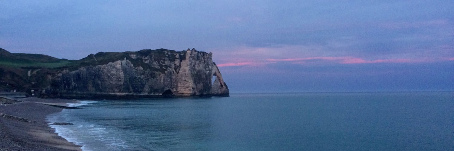 Kateline_Zee's profile banner image