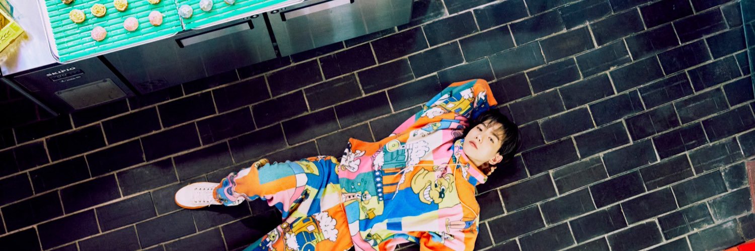 유유유 banner