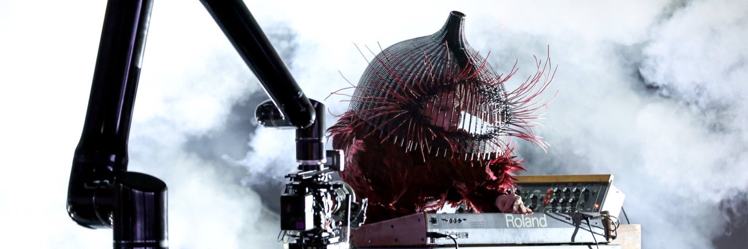 riquev__'s profile banner image