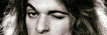 luvstern1's profile banner image