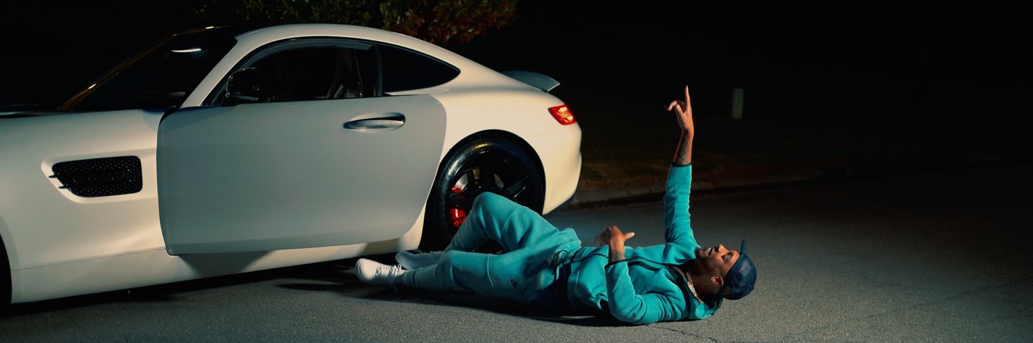 sirtrilli's profile banner image