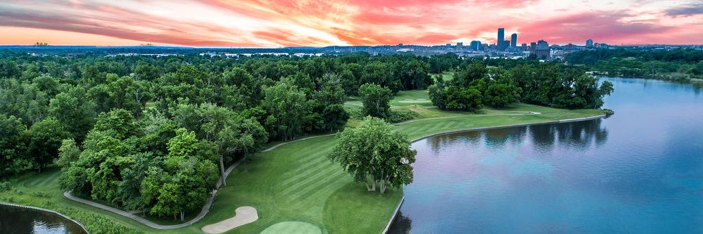 Shoreline Golf Course banner