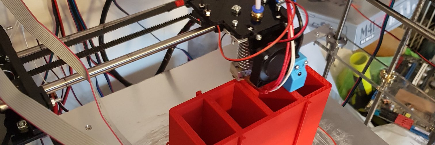 makers_hq's profile banner image