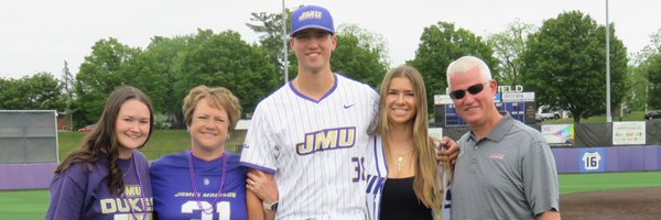 tyler_muscar Profile Banner