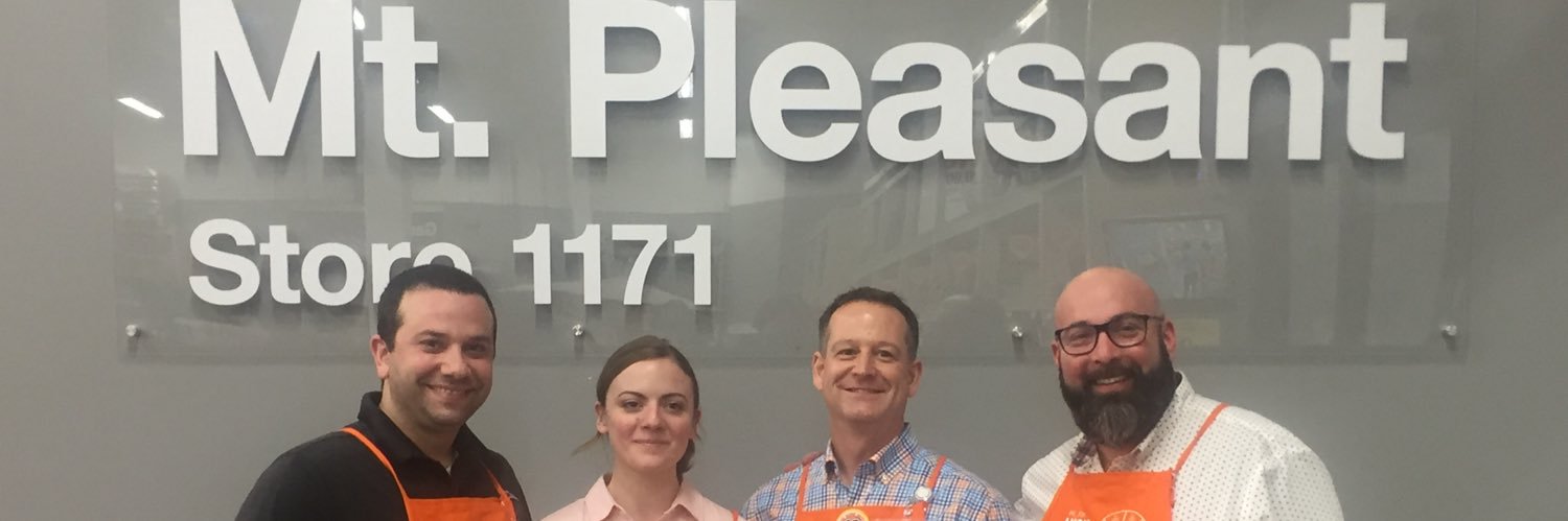 Lucas Santa Cruz banner