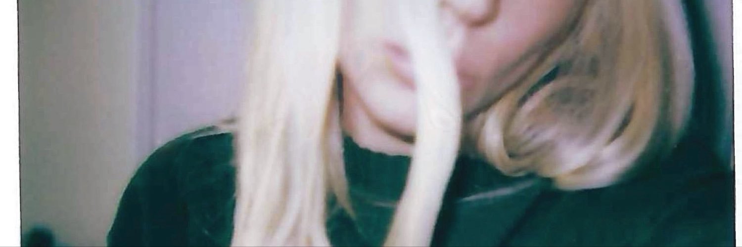 stefani_1027's profile banner image